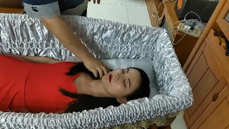 065132y88z8il7n6giaoi4.jpg
